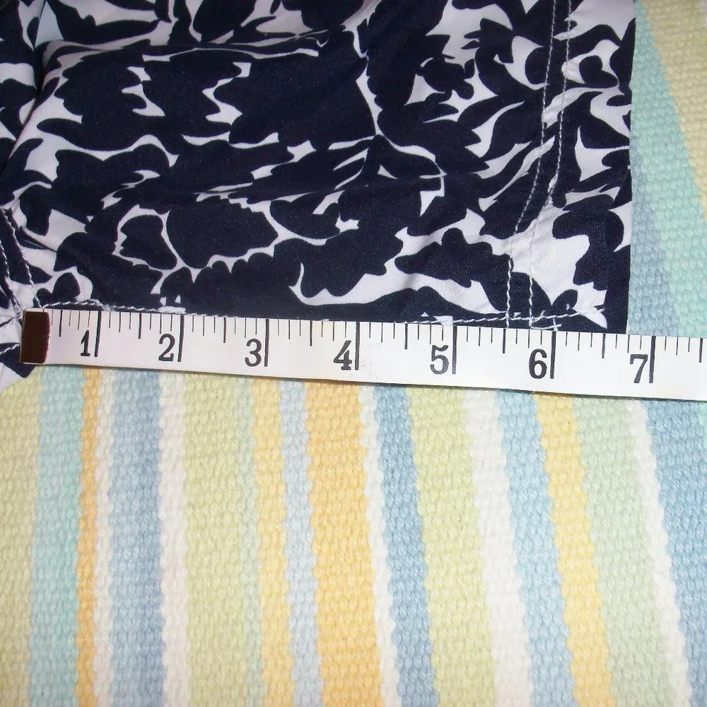 Boy's Nautica Hawaiian swim shorts 7